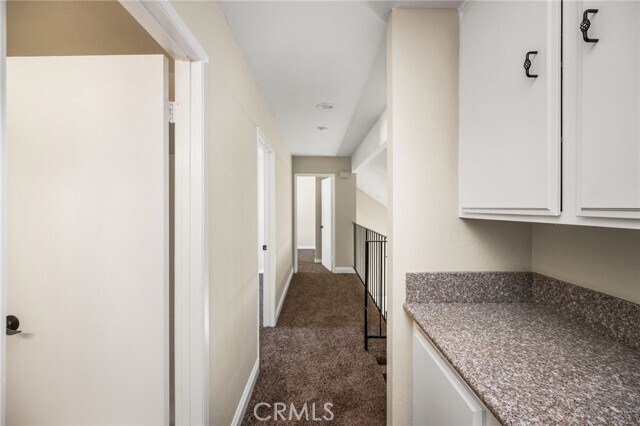 Building Photo - 1129 Iris Cir