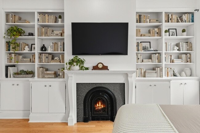 Primary Photo - 103 Sanford Pl