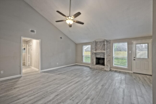 Building Photo - 1219 Gentle Bend Dr