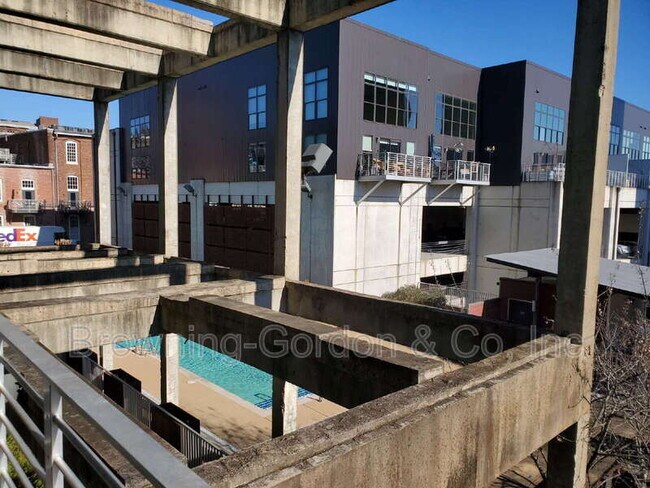 Building Photo - 1350 Rosa L Parks Blvd
