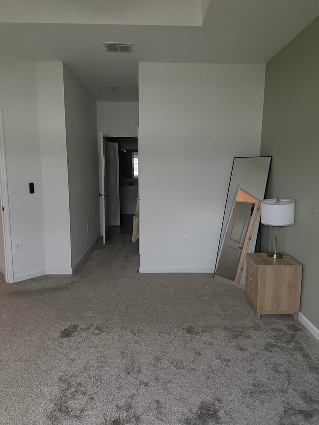 Building Photo - 337 Bogey Dr