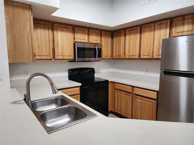 Building Photo - 13037 Mulberry Park Dr