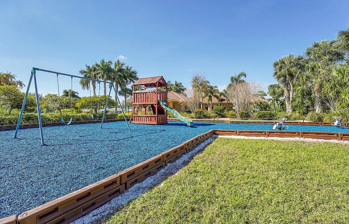 Playground - 562 SW Saint Martins Cv