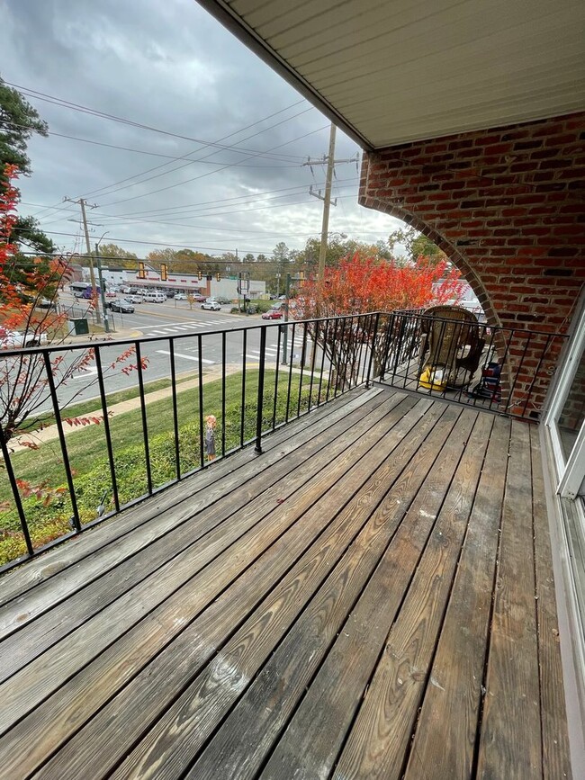 Building Photo - 5900 Patterson Ave