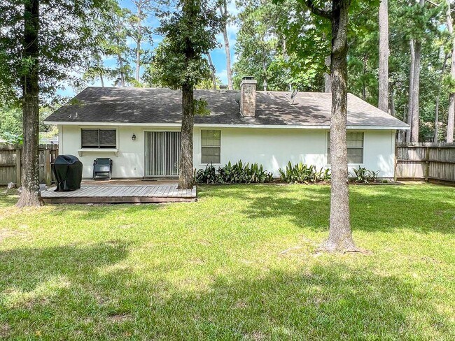 Building Photo - 2012 E Lacey Oak Cir
