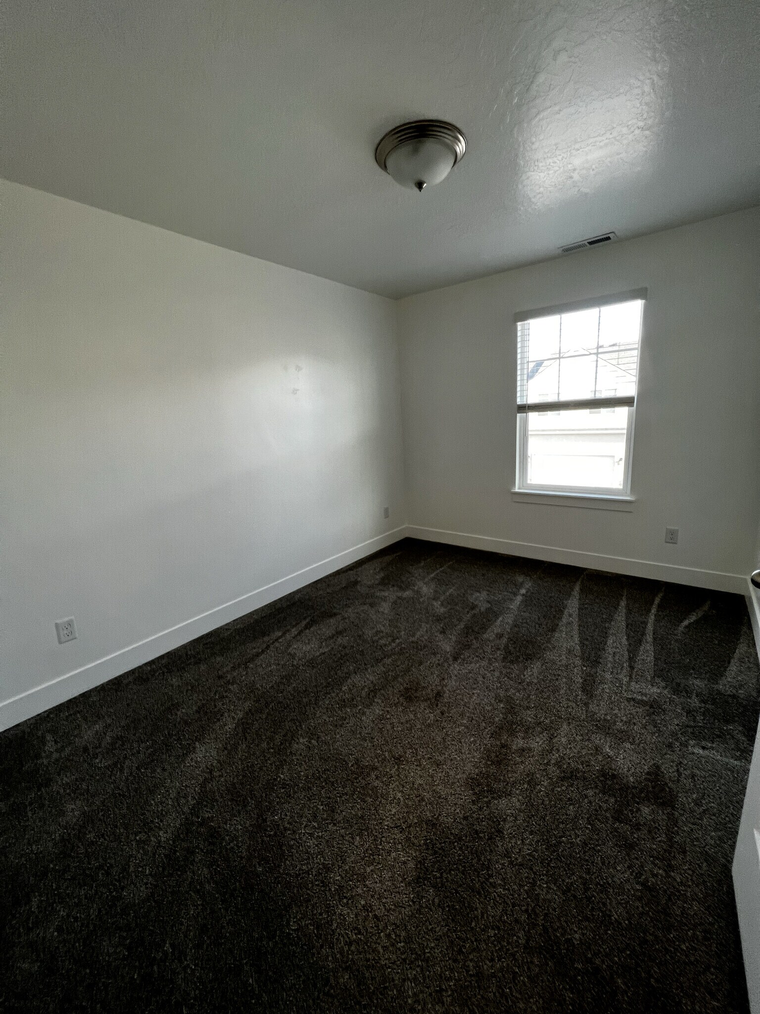 Building Photo - 4024 W 740 N