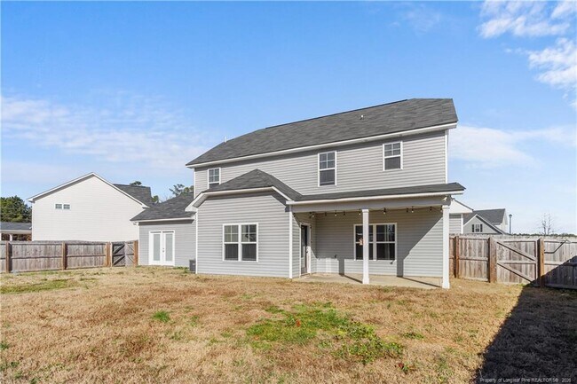 Building Photo - 120 Chatfield Dr.