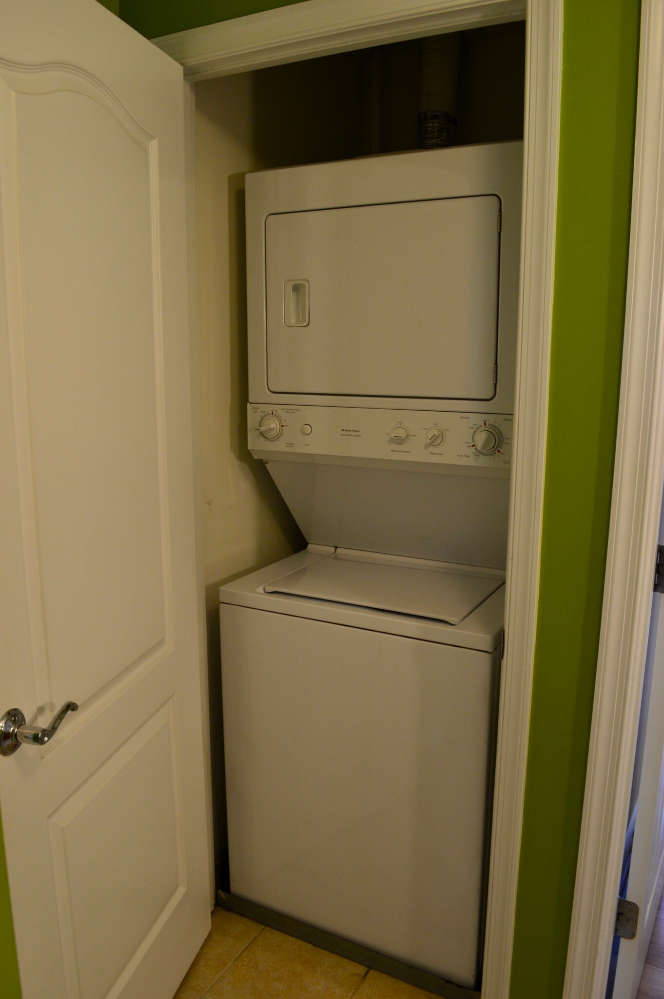 Building Photo - 1111 11th St NW