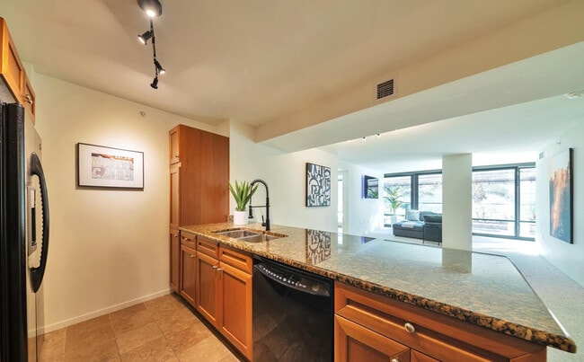 Building Photo - 4808 N 24th St