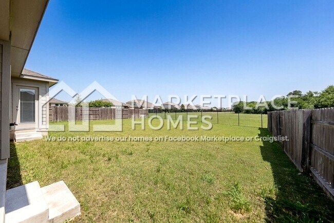 Building Photo - 3416 Pauling Loop