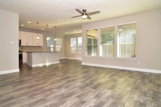 Building Photo - 1050 Kenney Fort Crossing