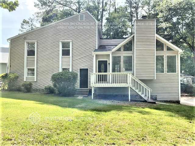 Building Photo - 3621 N Hampton Dr