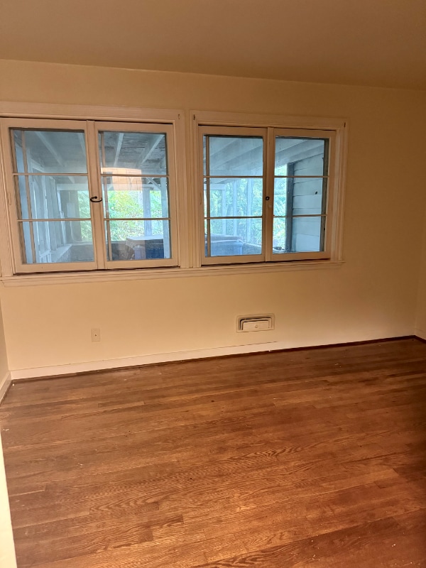 Building Photo - 104 Warnock Rd