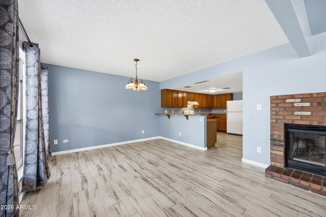 Building Photo - 3850 W Harrison St