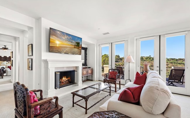 Building Photo - 21 Via Palladio