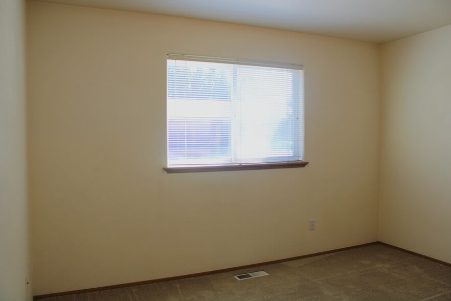 Building Photo - 1231 McKittrick St