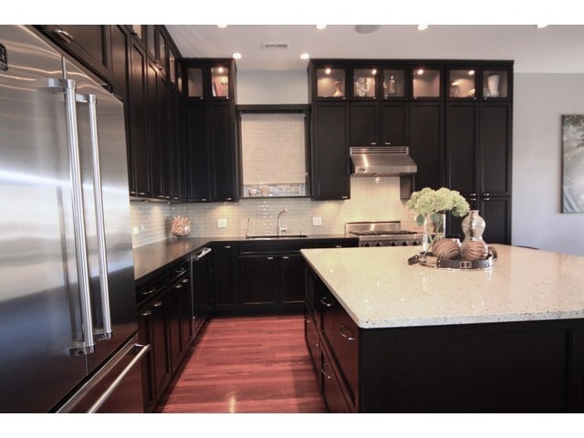 Building Photo - 3161 N Halsted St