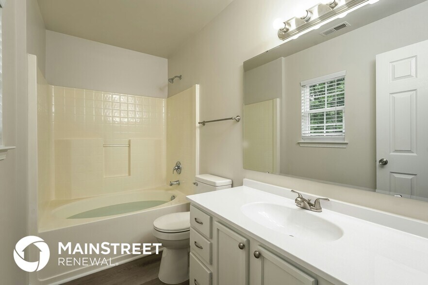 Building Photo - 3536 Thornaby Cir