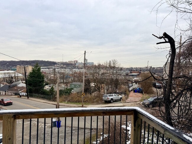 Building Photo - 2840 Josephine St