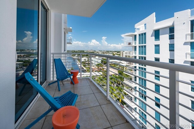 Building Photo - 2821 N Ocean Blvd