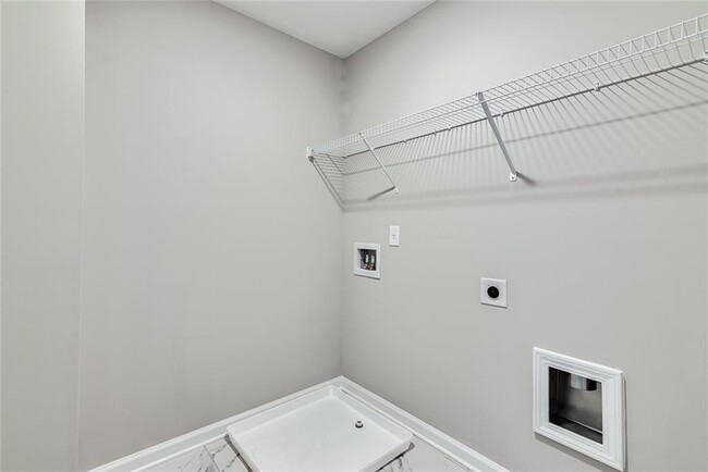 Building Photo - 554 Elm Bluff Way