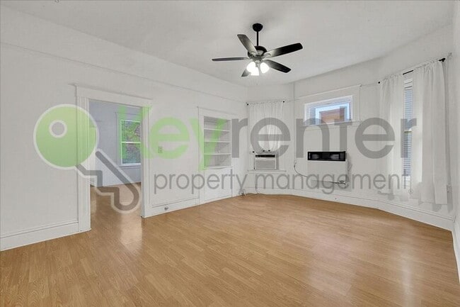 Building Photo - 1827 T St