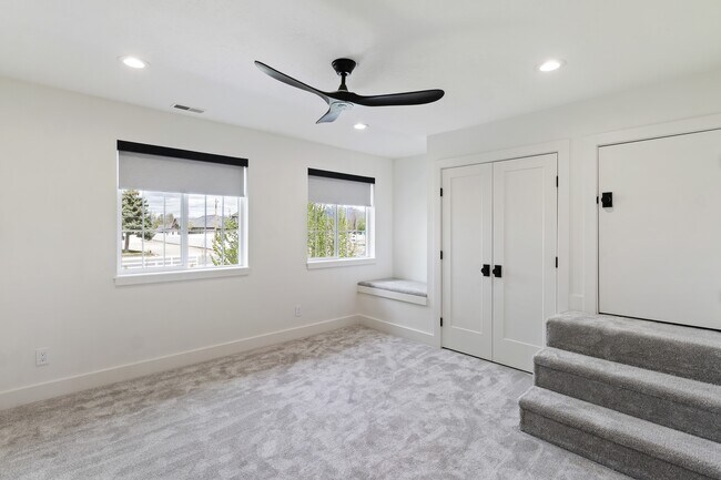 Building Photo - 3645 W Gentile St