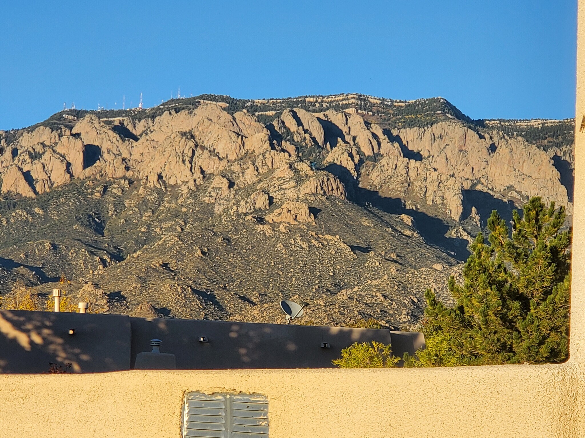 Building Photo - 12700 Desert Sky Ave NE