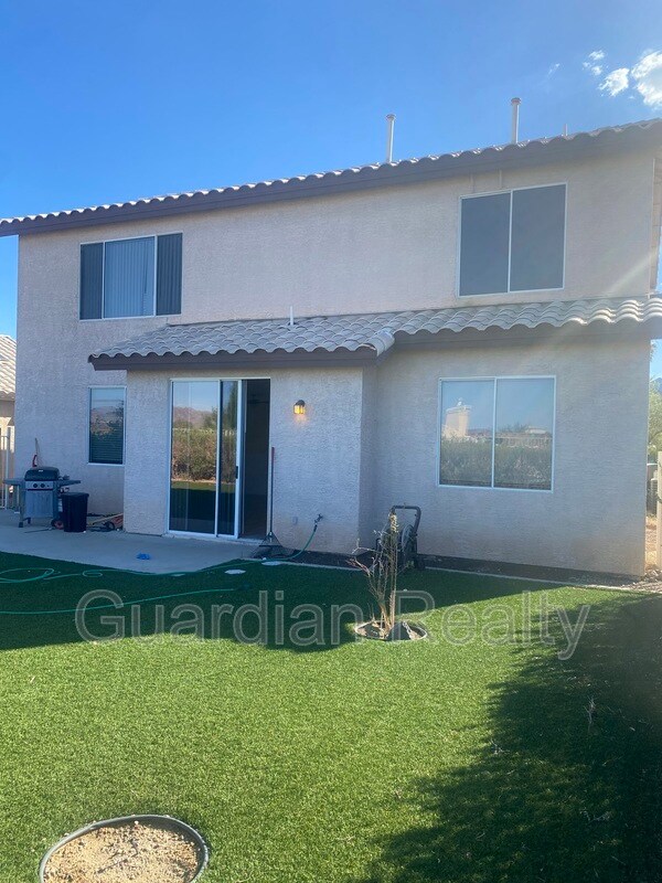 Building Photo - 780 Wigan Pier Dr