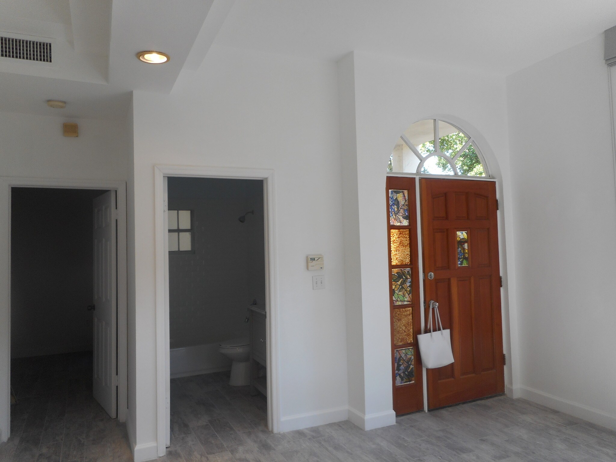 Building Photo - 3356 Bird Ave