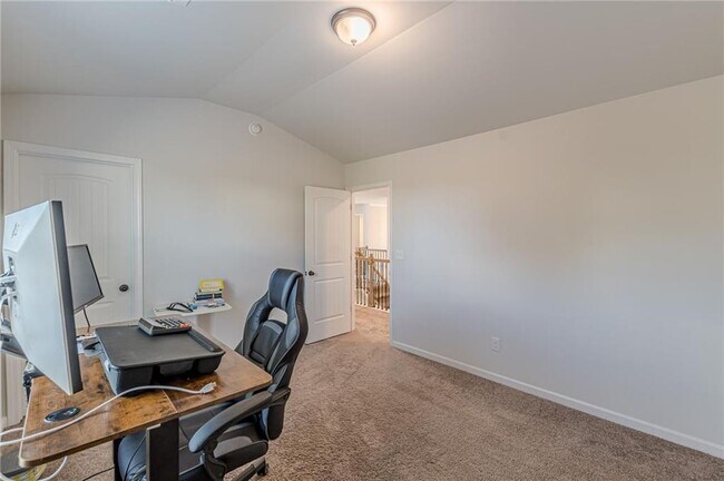 Building Photo - 4876 Elm Leaf Dr