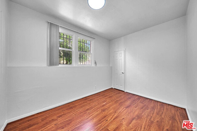 Building Photo - 1414 Bronson Ave