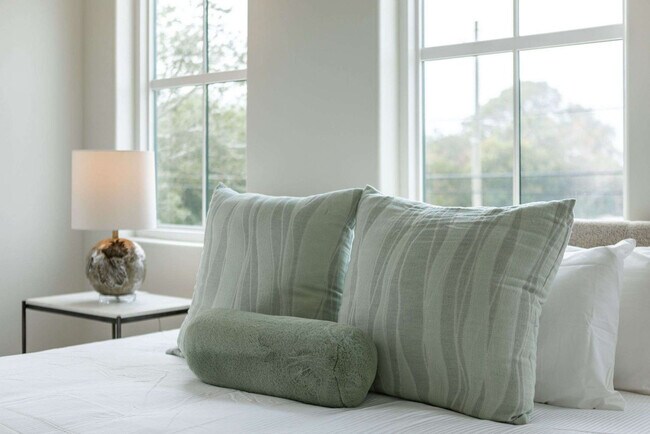 Building Photo - 218 George C Wallace Blvd