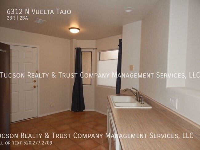 Building Photo - 6312 N Vuelta Tajo