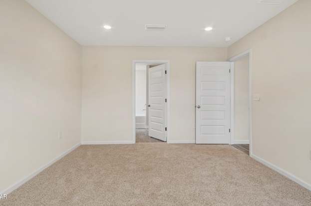 Building Photo - 5824 Tiagra Dr
