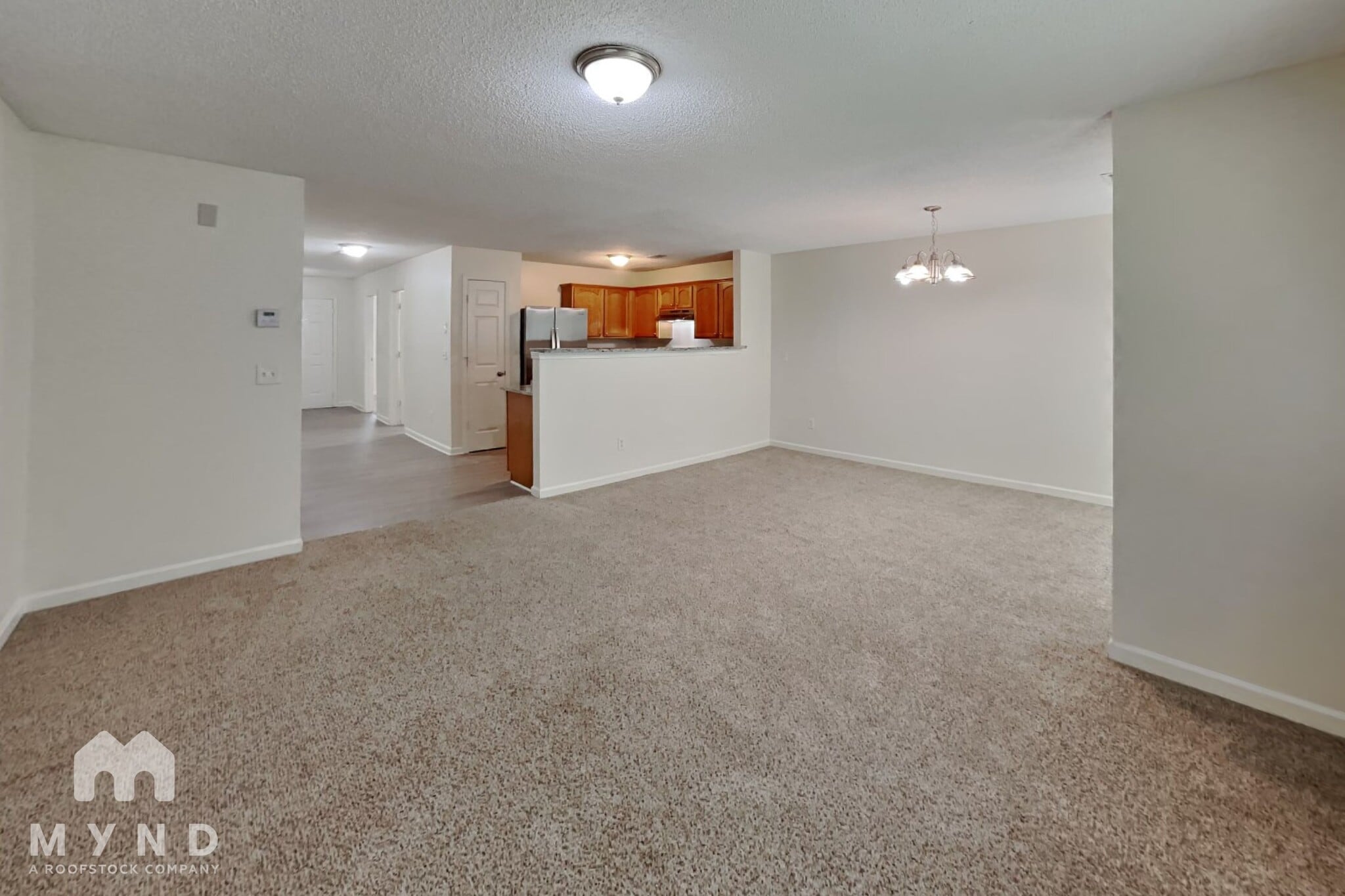 Building Photo - 6332 Hickory Ln Cir
