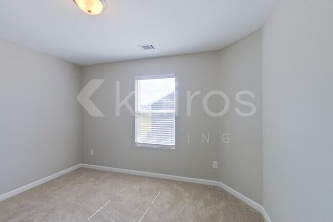 Building Photo - 7379 Foggy River Dr