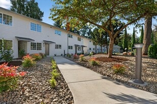 Building Photo - Pine Grove