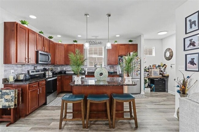 Building Photo - 326 Sedium Ln