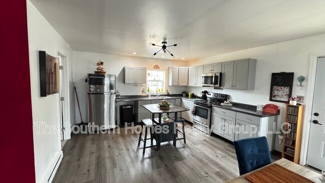 Building Photo - 174 Co Rd 437