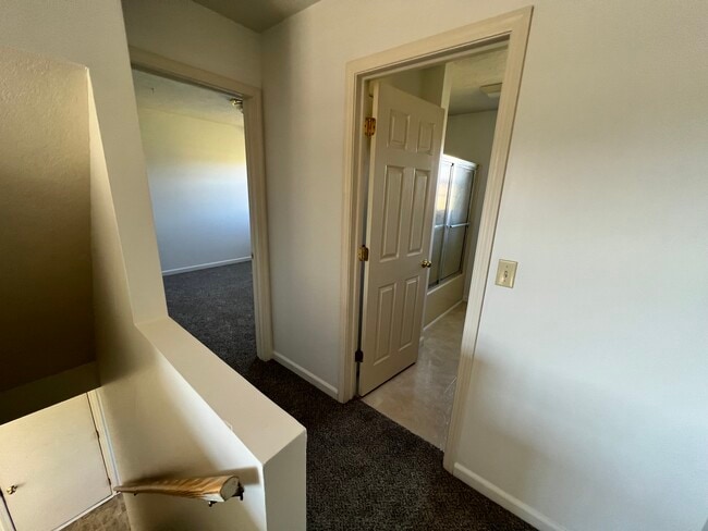 Building Photo - 308 Onyx Dr
