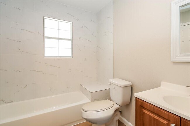 Building Photo - 15443 Bammel Fields Ct