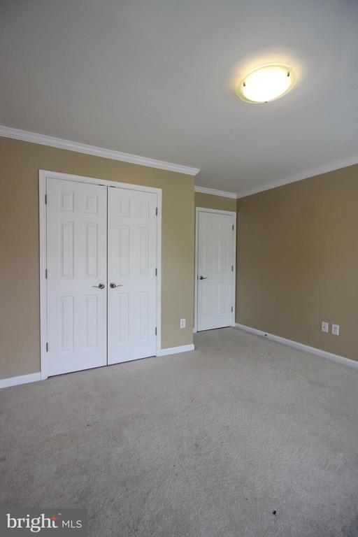 Building Photo - 10470 Courtney Dr