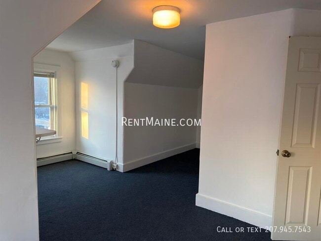 Building Photo - 36 Third St Apt.