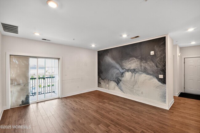 Building Photo - 626 Marion Ln