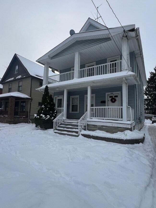 Building Photo - 3914 W 21st St