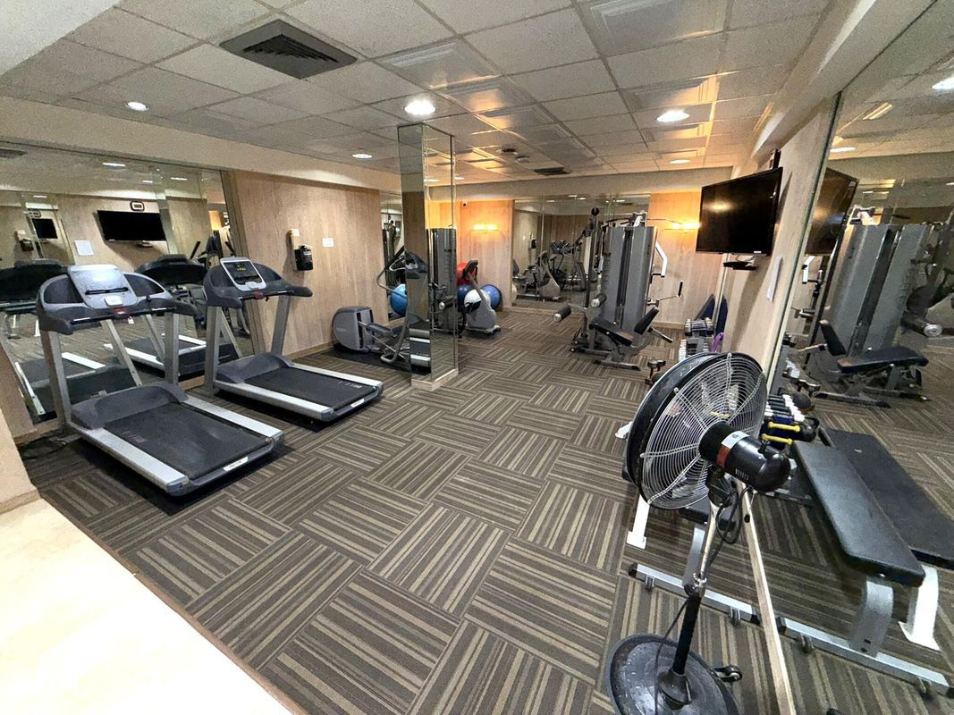 Building Photo - 2860 S Ocean Blvd