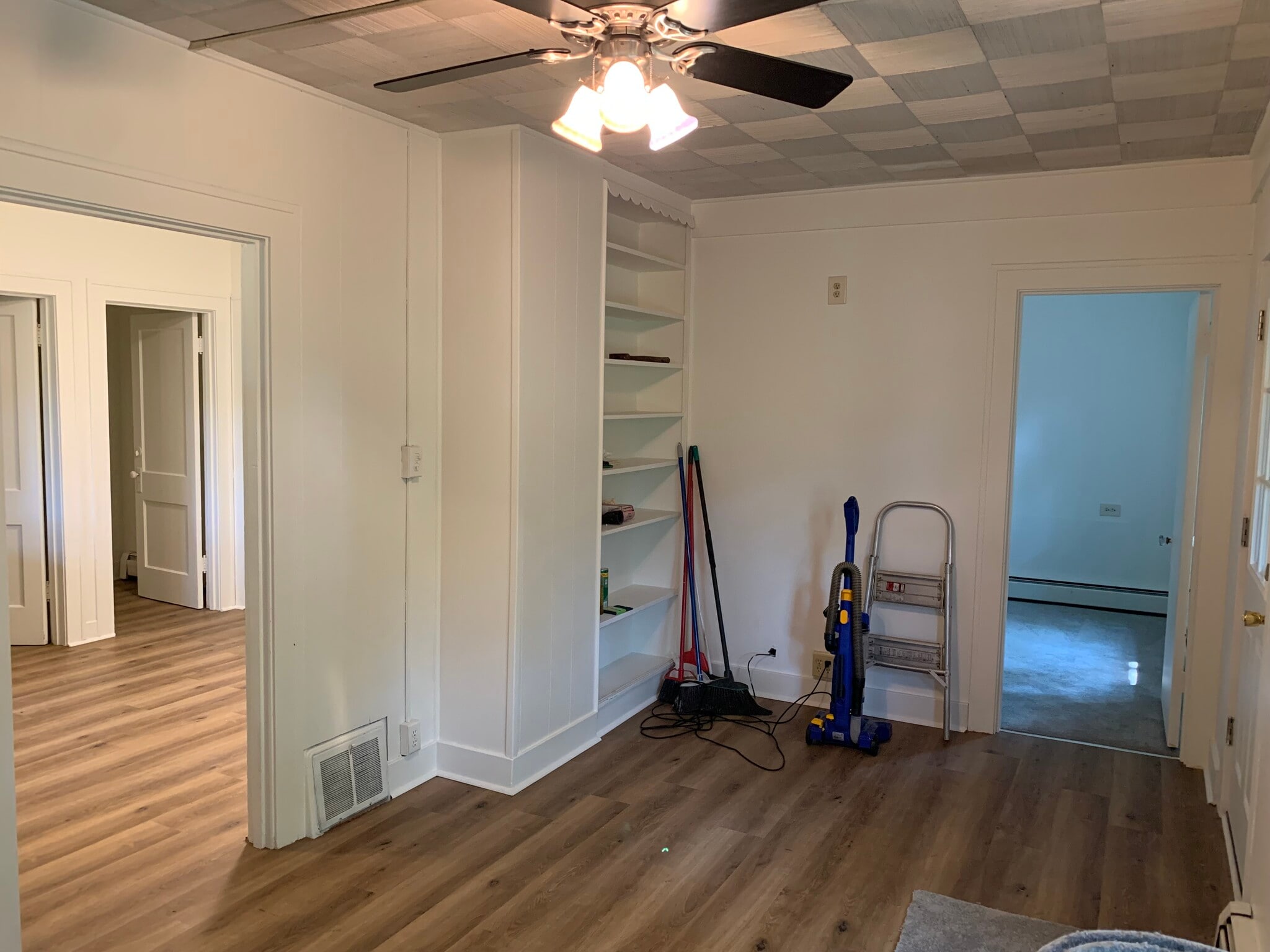 Living Room, Built in Bookshelf - 9121 Sheffield Ave