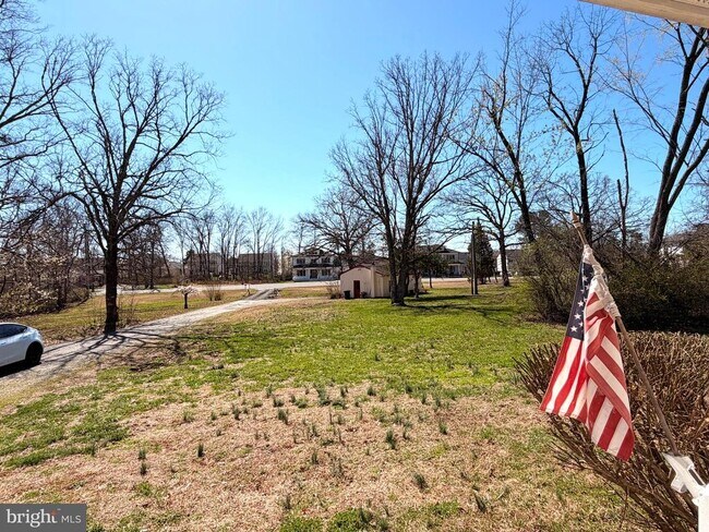 Building Photo - 9319 Devlins Grove Pl