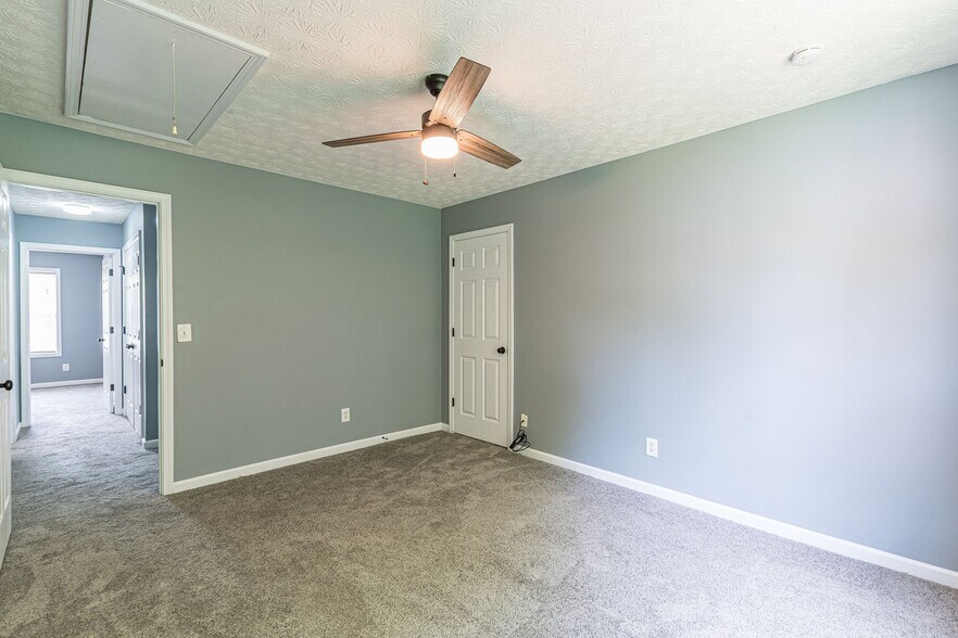 Building Photo - 4332 Abram Dr